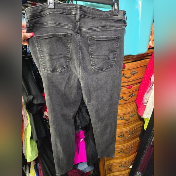 🍂🍁American eagle high rise jeggings distressed 18s - Picture 4 of 6